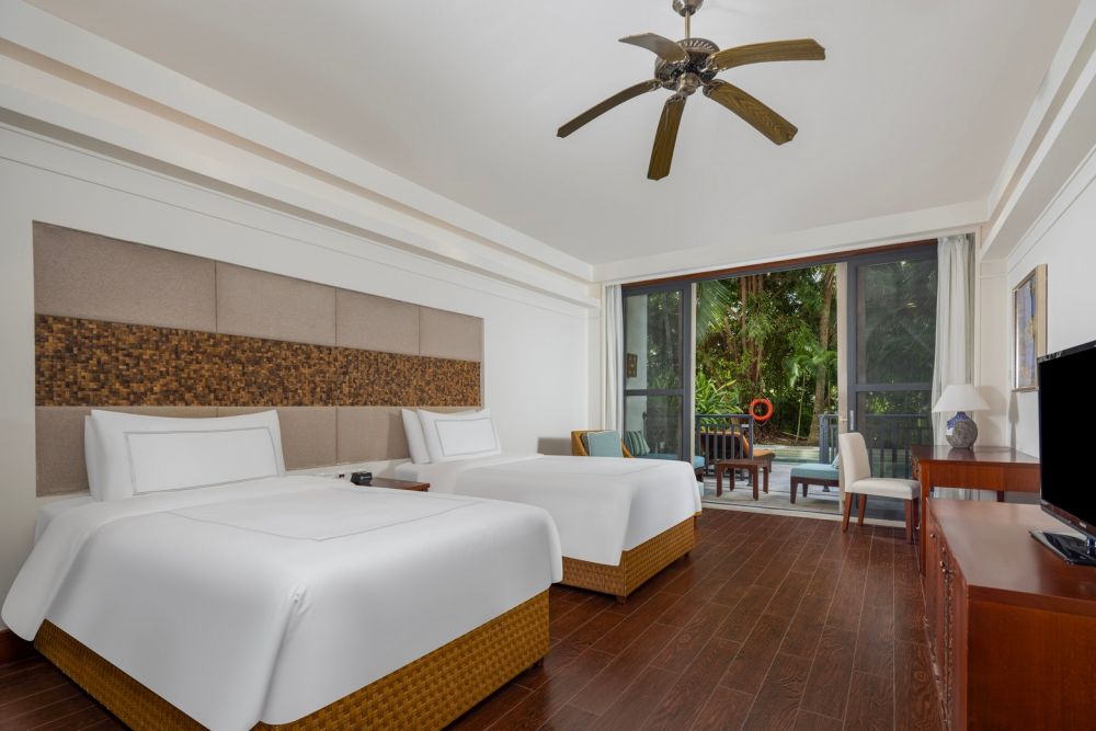 Swiss Superior King/Twin bed room with private swimming pool (ex.Small Pool Room), Swissotel Sanya Yalong Bay (ex. Huayu Resort & Spa Yalong Bay Sanya) 5*