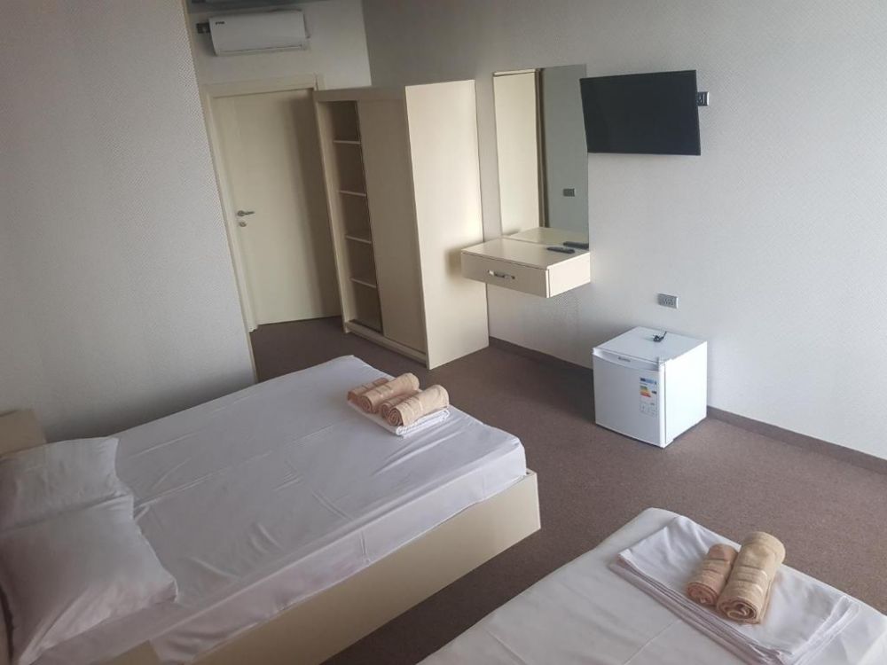 DBL/TRPL, Comfort Inn 4*