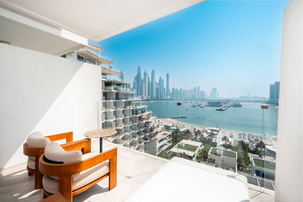 Luxe Sea View/ Luxe Sea View | Double Queen, Five Palm Jumeirah Dubai 5*