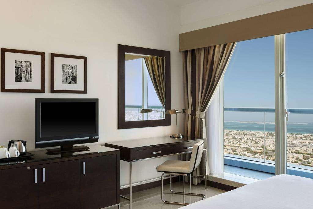 Classic Room, Four Points By Sheraton Sheikh Zayed Road 4*