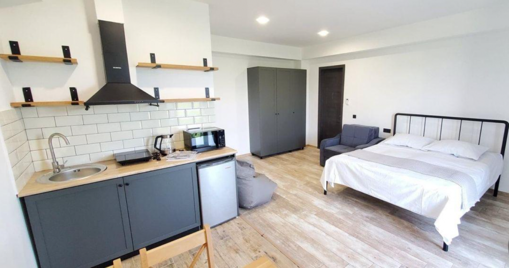 Standard with Sofa and Kitchen, Level Up 3*
