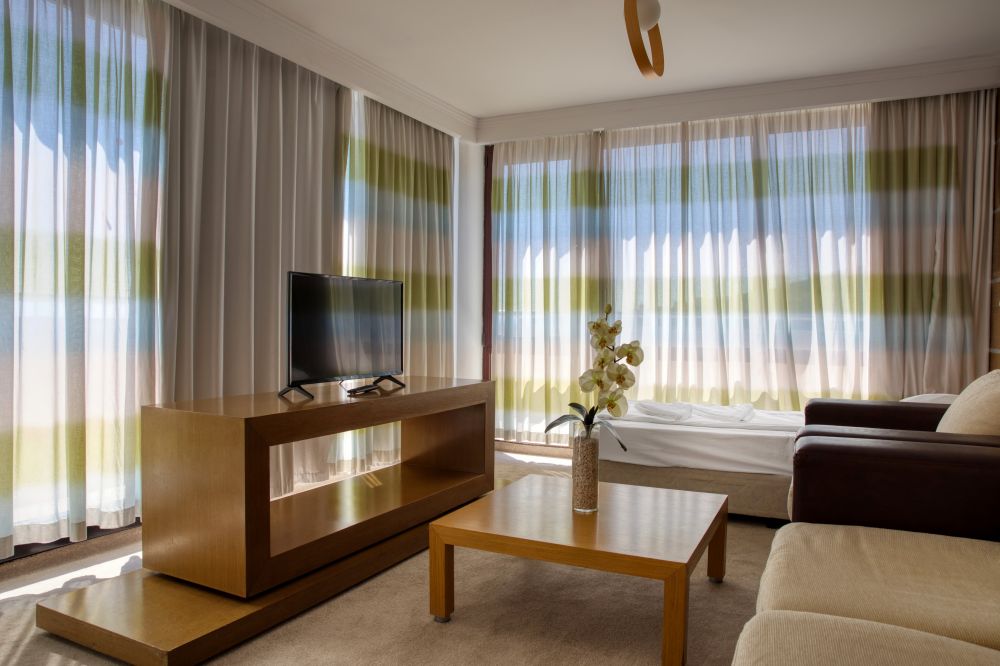 QUEEN, MPM Hotel Zornitsa Sands (ex. Zornitsa Sands) 4*