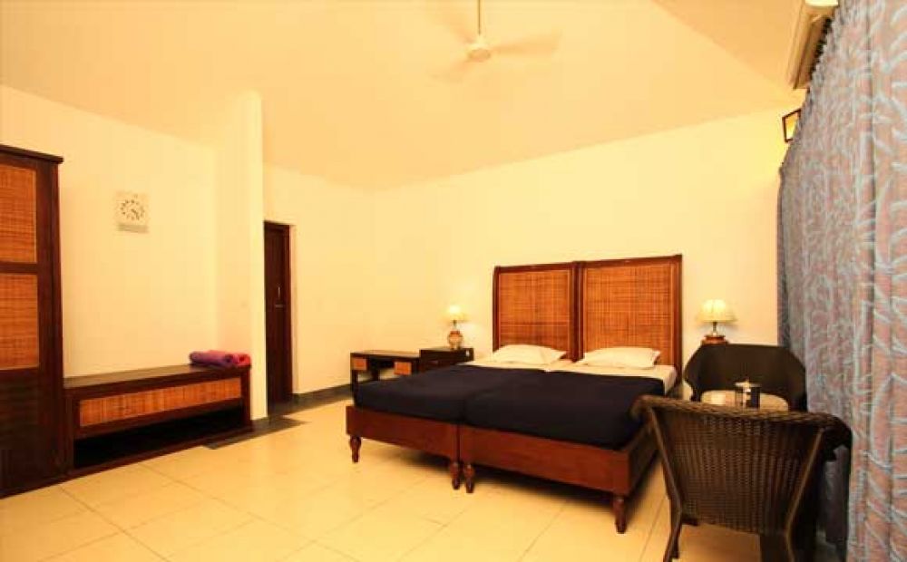 Cottage A/C, Rajah Beach 3*