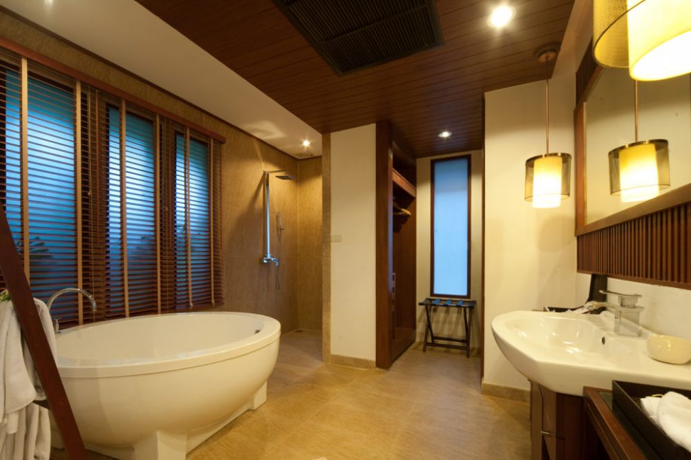 Deluxe Room, The Sarann 4*