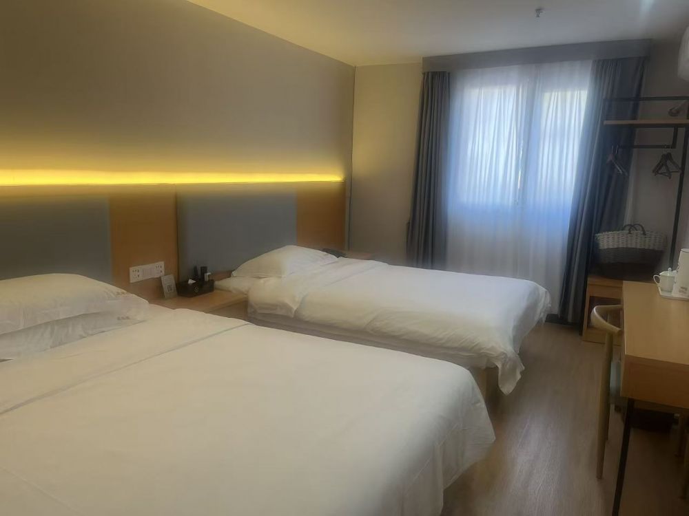 Family Room, Sanya Guanhailou Hotel 3*