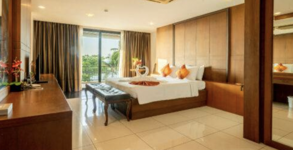 Royal Suite Room, Baywalk Residence 3*