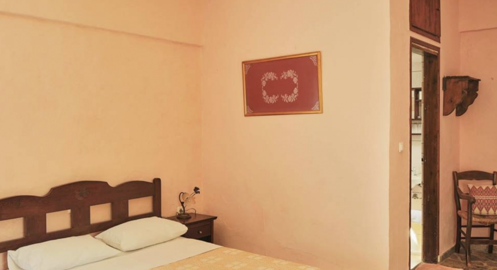 TRIPLE ROOM, Arolithos Hotel 4*