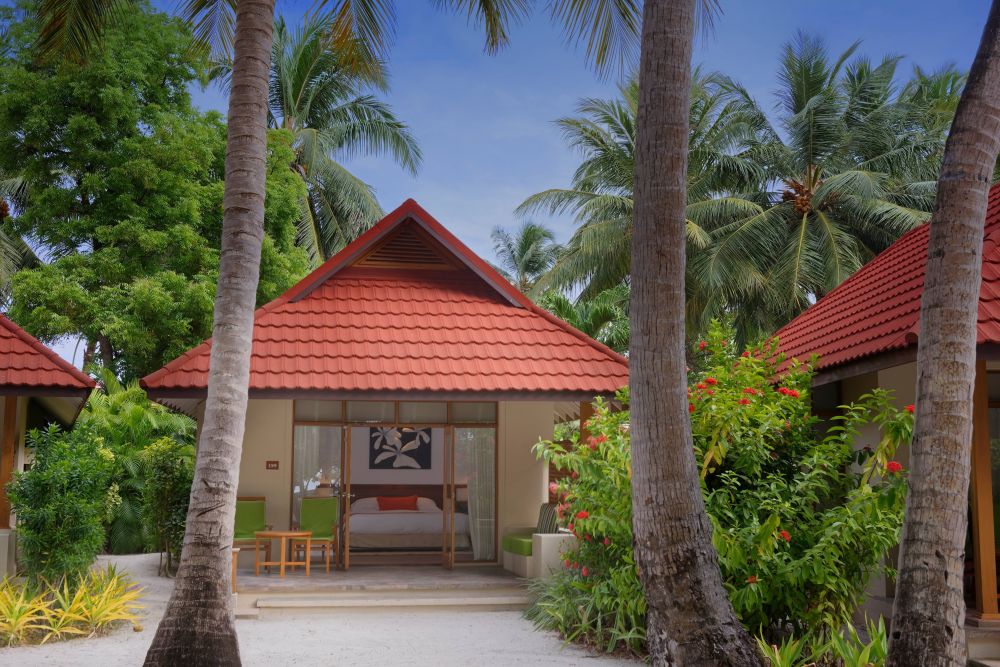 Deluxe Bungalow, Kurumba Maldives 5*