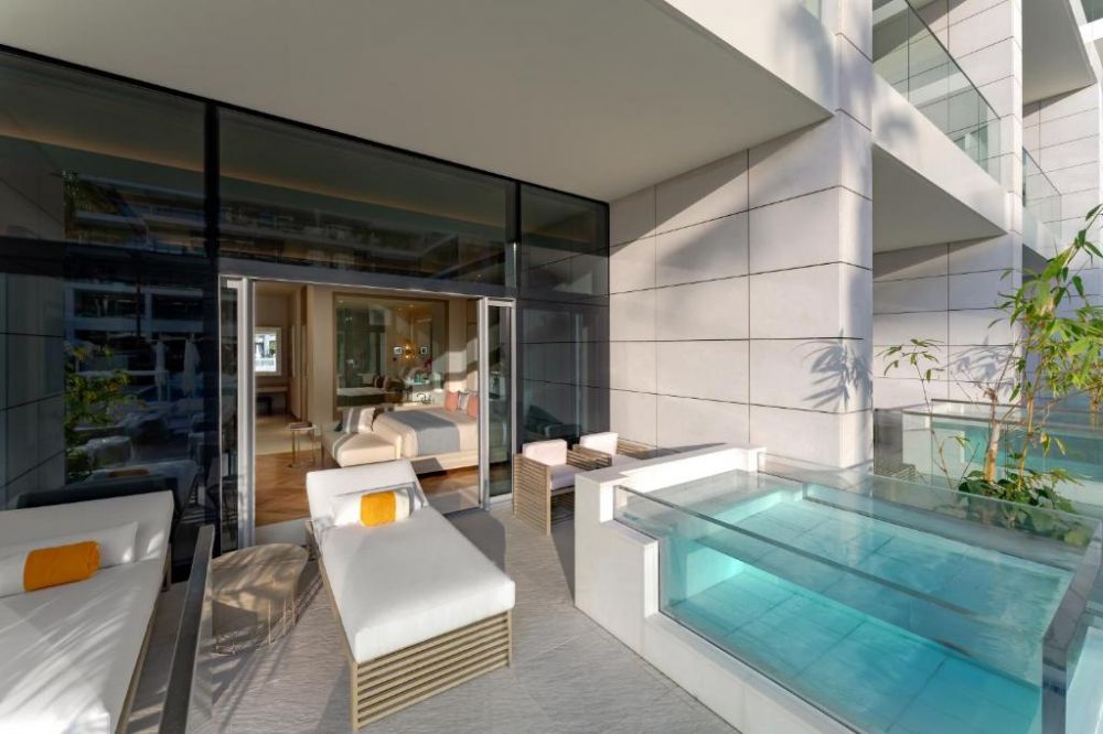 1 BED | Poolside Room w/Pool, Five Luxe JBR 5*