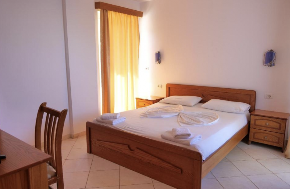 Double/Twin Room, Vola 3*