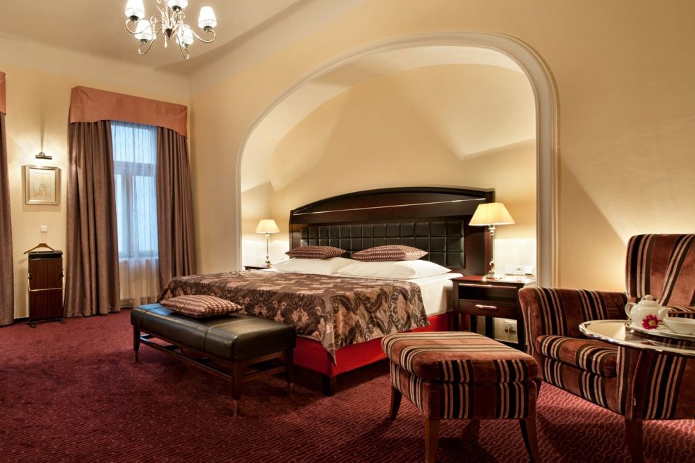 Junior Suite, Embassy Prague 4*