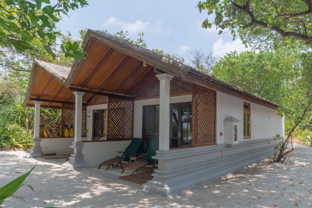 Family Villa, NH Collection Maldives Reethi Resort (ex. Reethi Beach Resort) 4*