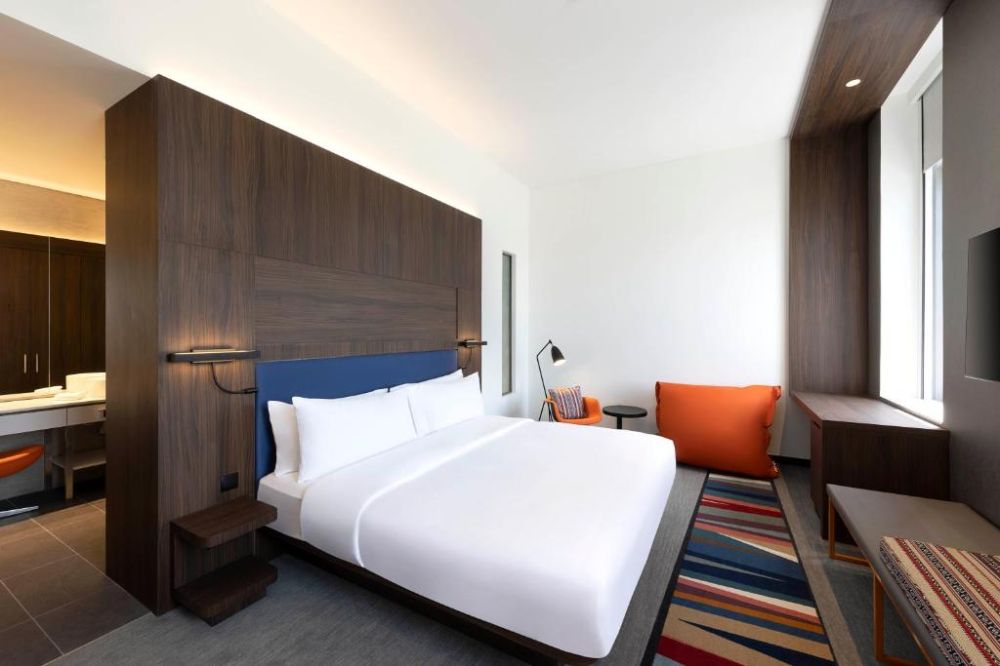 Aloft Family room, Aloft Al Mina 4*