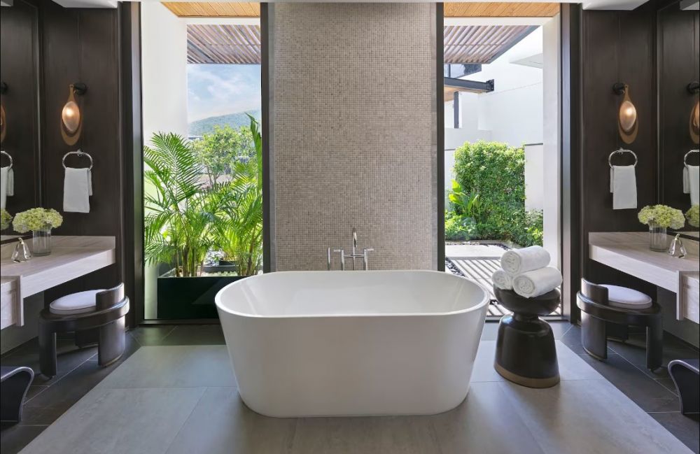 Ocean Front 1 Bedroom with Pool, Gran Melia Nha Trang 5*