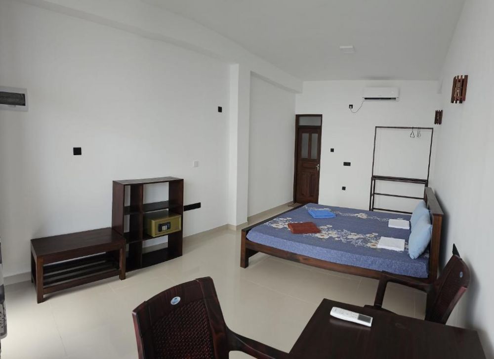 DBL/Twin Room Balcony Panorama Sea View (Fourth Floor), Sailors Mirissa 3*