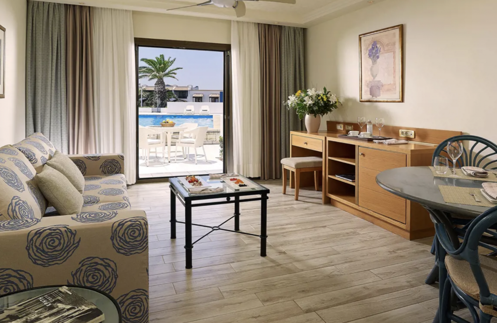 Knossos Maisonette Sharing Pool, Aldemar Knossos Villas 5*