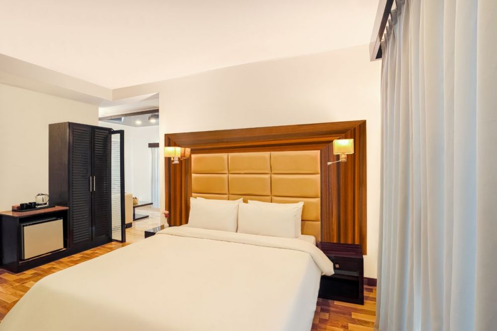 Parlour Pool View Room, Country Inn Tarika (ex. Regenta Varca Beach Goa) 4*