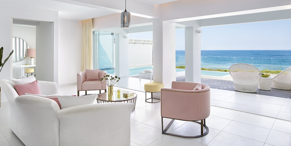 VILLA WHITE SEAFRONT WITH PRIVATE POOL, Grecotel Lux.Me White Palace 5*