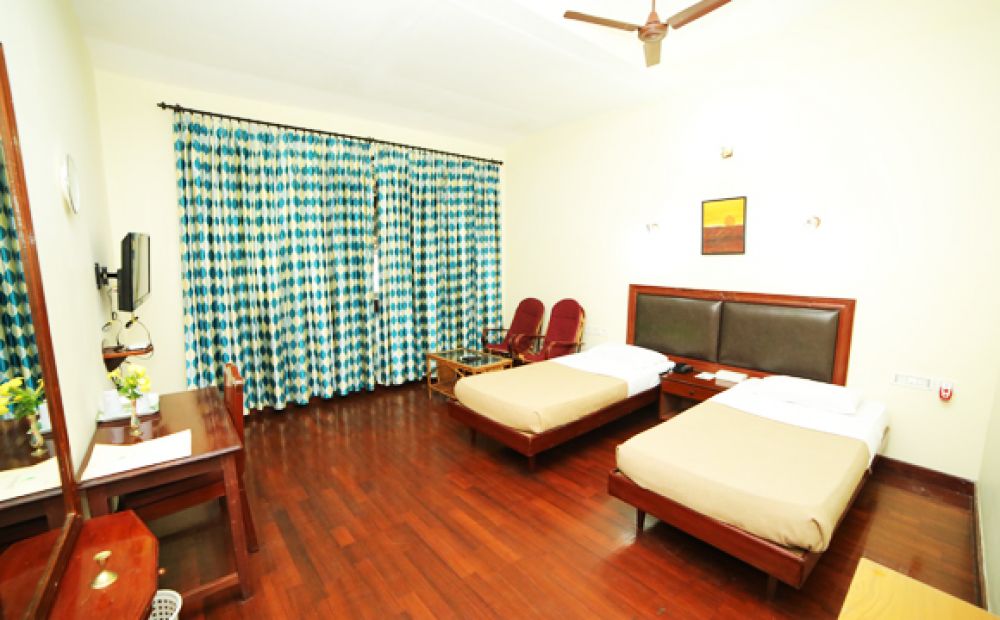 Double Room A/C, Rajah Island 4*