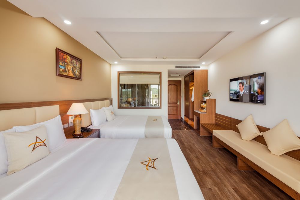 Hera Family, Aquasun Hotel Phu Quoc 4*