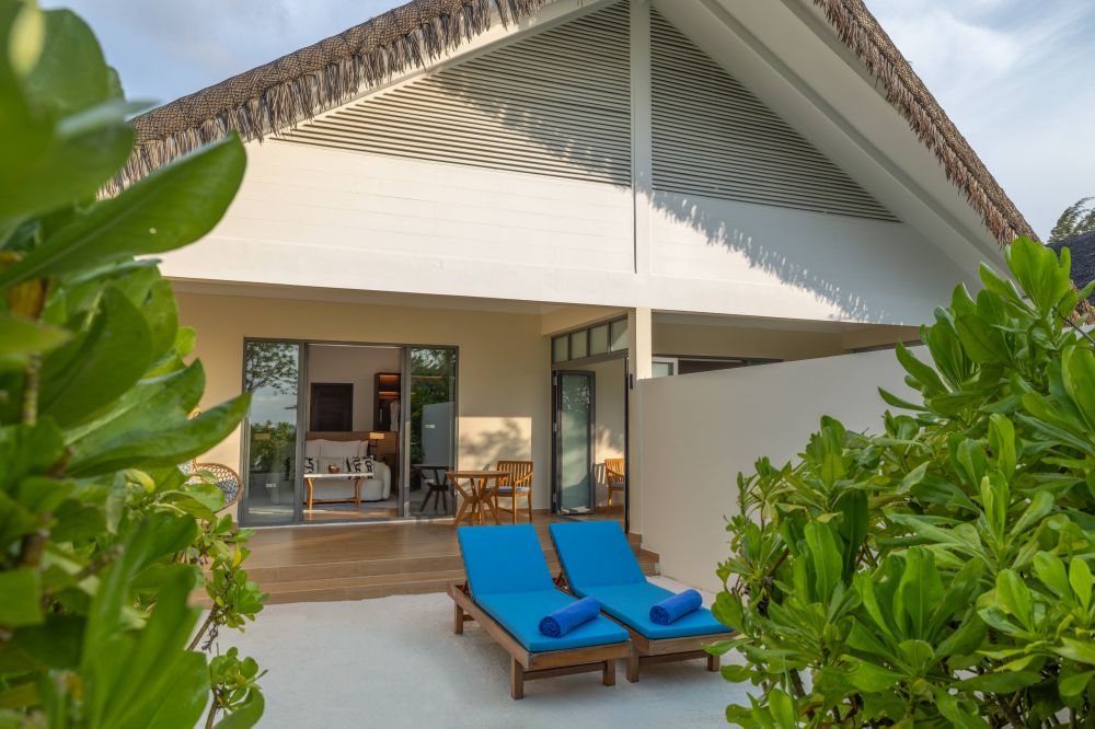 Beach Villa, DusitD2 Feydhoo Maldives 5*