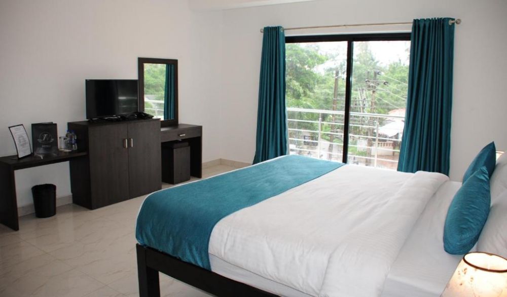 Super Deluxe, JW Heritage 3*