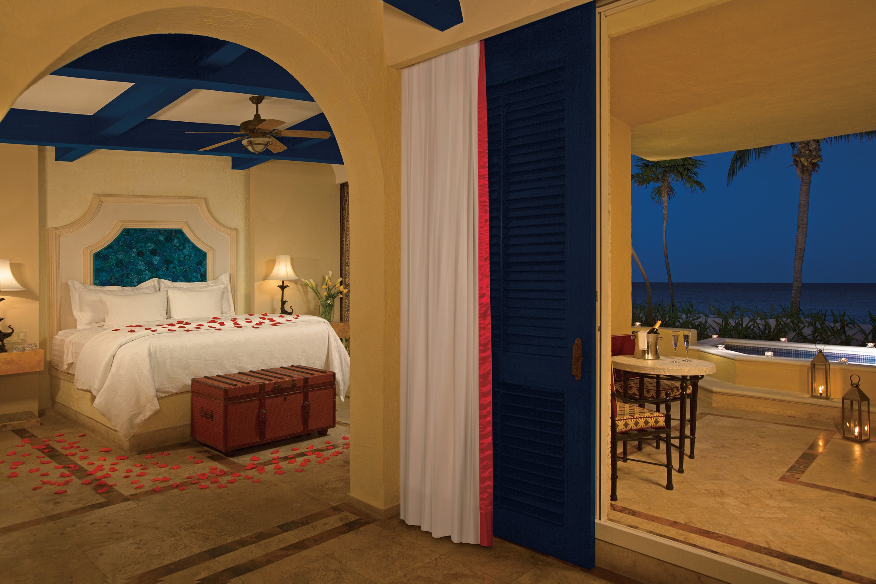 Romance Ocean Front One Bedroom Suite With Plunge Pool, Zoetry Paraiso De La Bonita Riviera Maya 5*