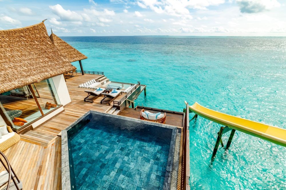 Ocean Pool RESERVE Sunset with Slide 2BR, OZEN Reserve Bolifushi (ex. Jumeirah Vittaveli) 5*