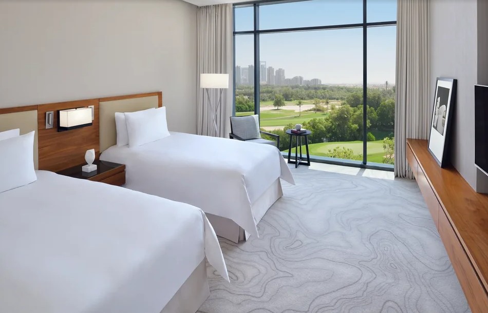 Executive Suite, Vida Emirates Hills 4*