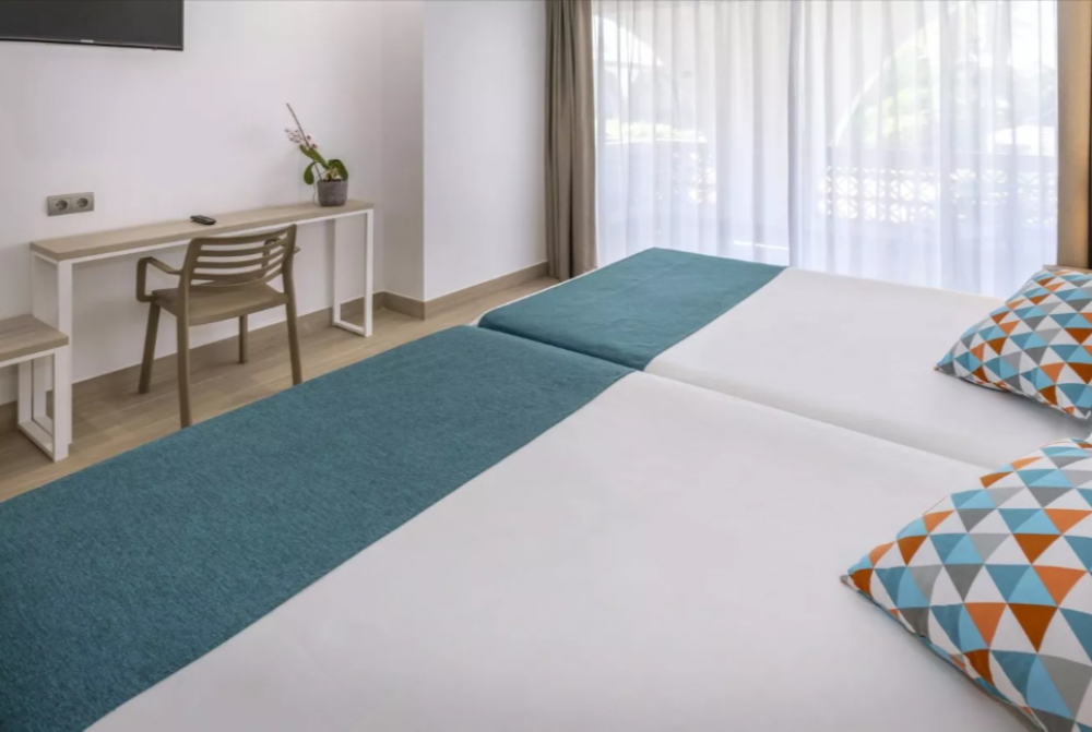 Standard Room, 4R Gran Europe 4*