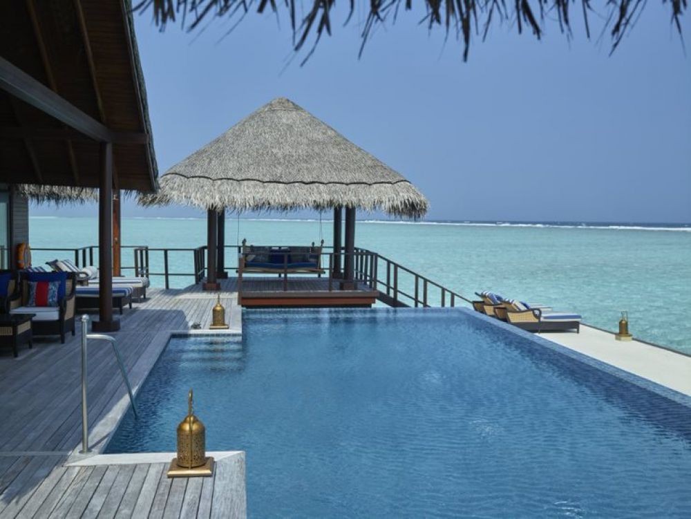 The Rehendi Presidential Overwater Suite, Taj Exotica Resort & Spa 5*