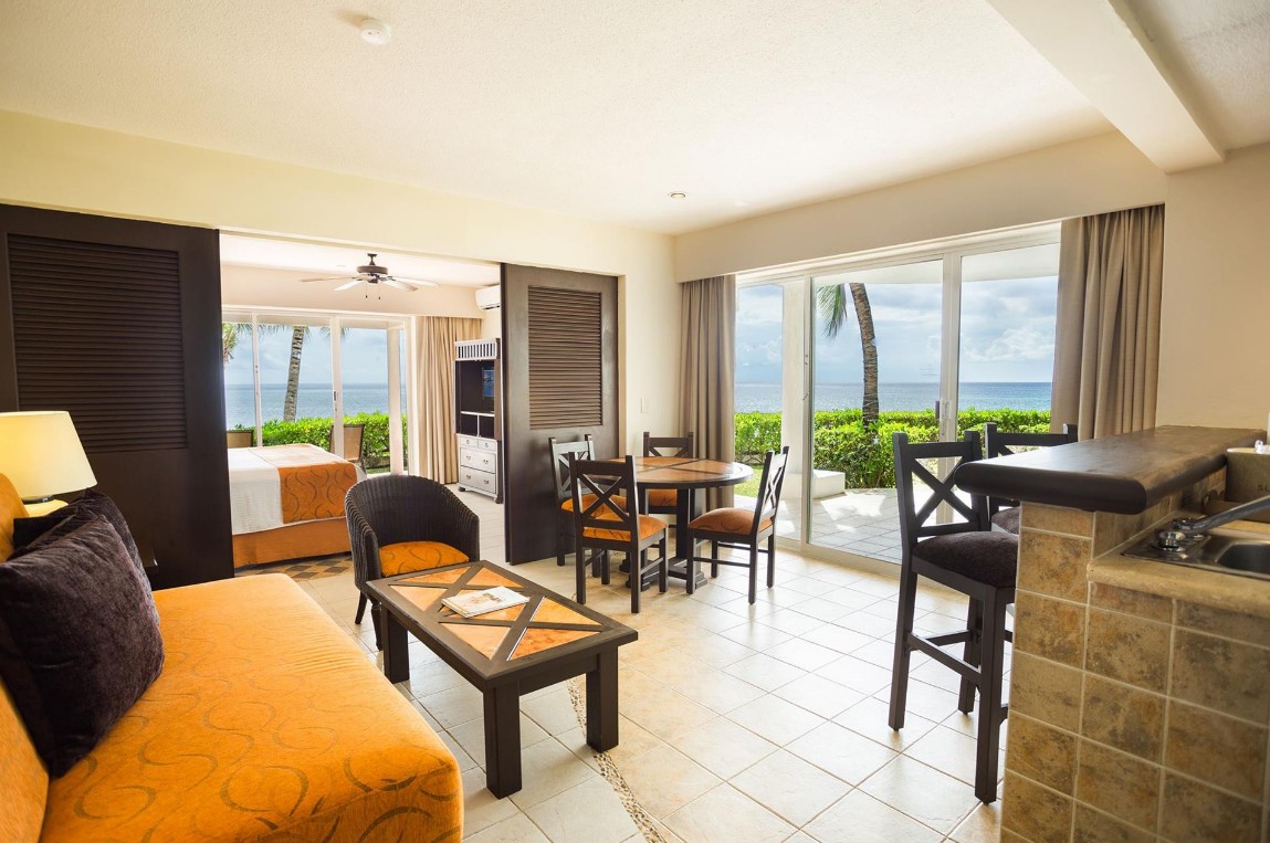 Honeymoon Junior Suite With Hot Tub, Sunscape Sabor Cozumel 3*