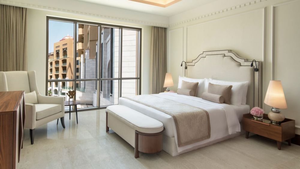 3 Bedroom Suite Marina View, The St. Regis Marsa Arabia Island The Residences 5*