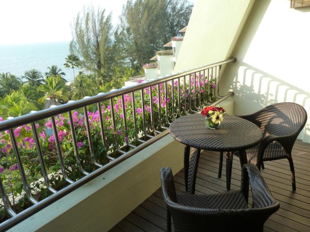 Premier Seaview Room, PARKROYAL Penang Resort 5*