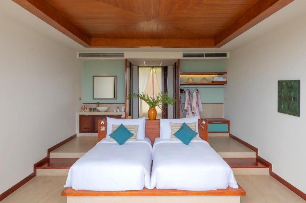 2 Bedroom Ocean View Suite, Fusion Resort Cam Ranh 5*