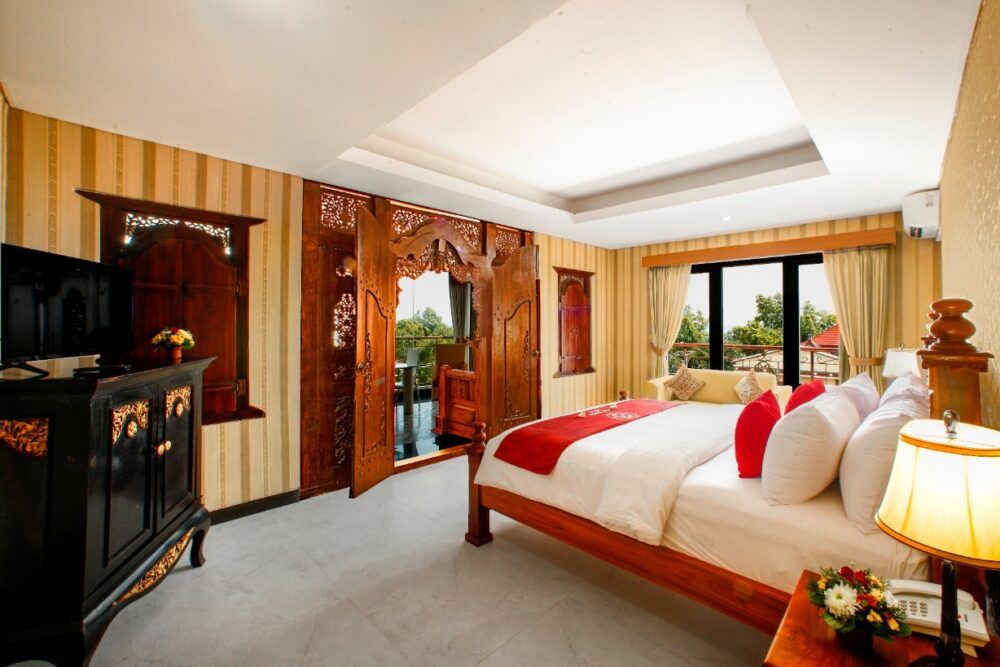 President Suite, Puri Saron Lovina Hotel 3*