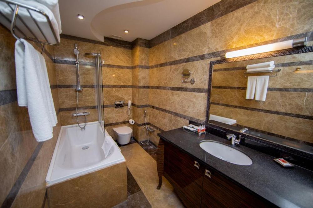 Deluxe Room, Sapphire Hotel Baku 4*