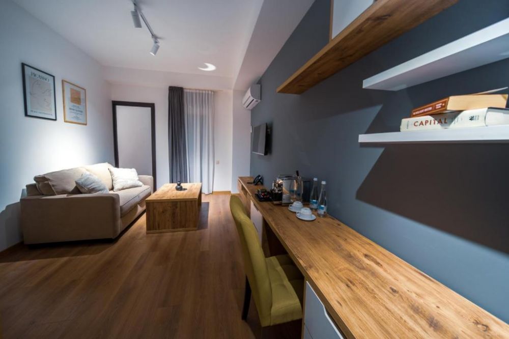 Suite City View, Reed 4*