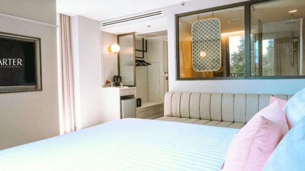 Deluxe Corner, The Quarter Ploenchit 4*