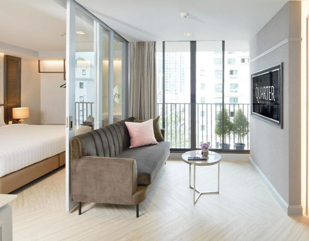 1 Bedroom Suite, The Quarter Ploenchit 4*