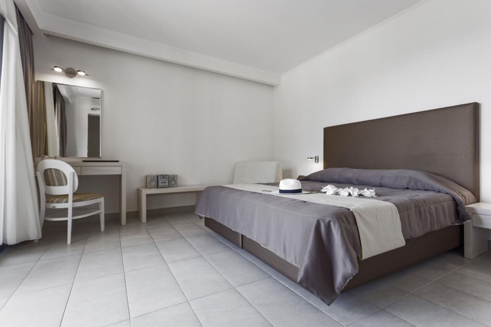 Deluxe Room/Deluxe SSV, Lagomandra Beach Hotel 4*