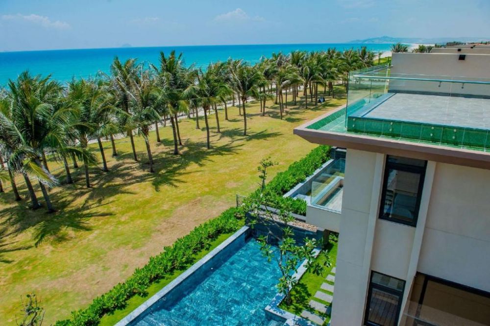 3 оr 4 Bedroom Pool Villa Beach Front, Wyndham Garden Cam Ranh Resort 5*