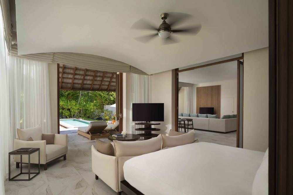 3 Bedroom Beach Suite with Pool, Conrad Maldives Rangali Island 5*