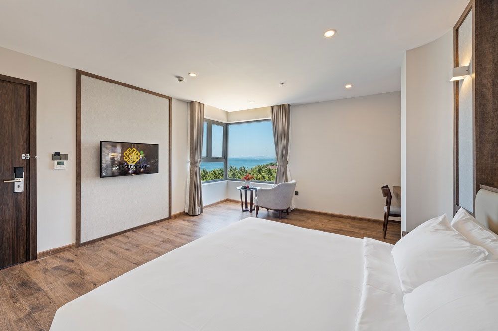 Deluxe/Deluxe OV/Deluxe Panorama, Sunset Beach Resort & Spa Phu Quoc 4*