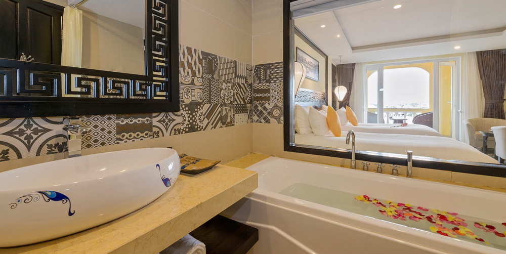 Deluxe Garden View Balcony, Le Pavillon Hoi An Luxury Resort 4*