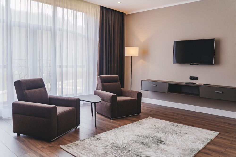 Junior Suite, Ирис 4*