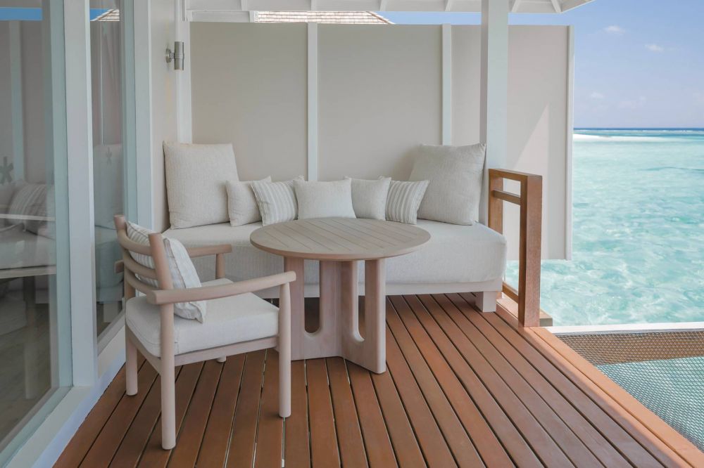 Water Villa, LUX* South Ari Atoll 5*