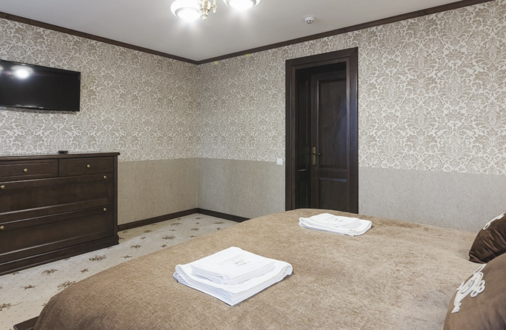 Люкс 2-комнатный, GasthauS & SPA 4*