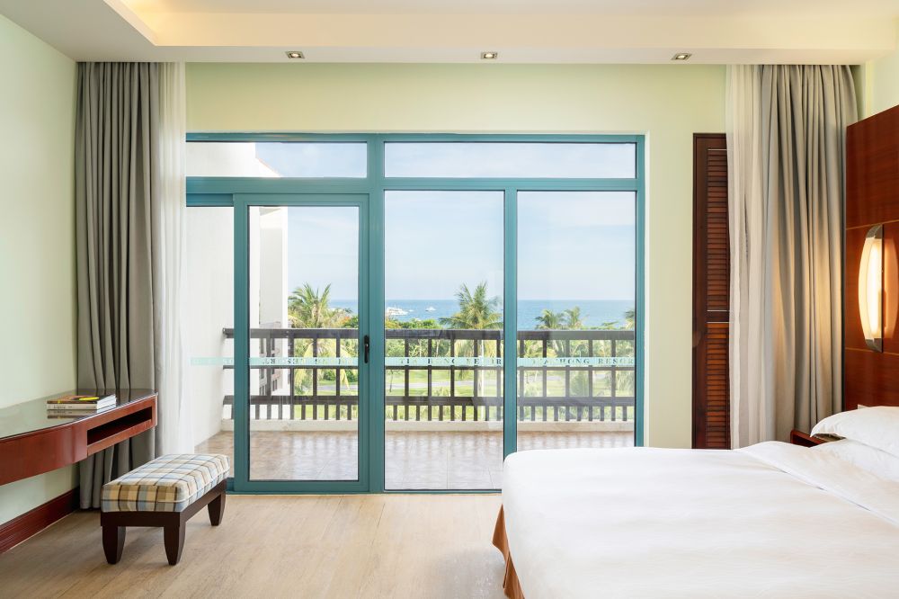 High Floor Sea View Suite of B Building (Suite SV), Palm Beach Resort Yalong Bay Sanya (ex.Tianhong Resort Sanya) 5*