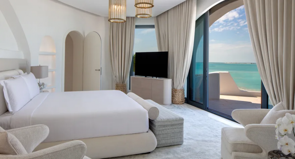 Royal Santorini Duplex Suite, Anantara Santorini Abu Dhabi Retreat | Adults Only 5*